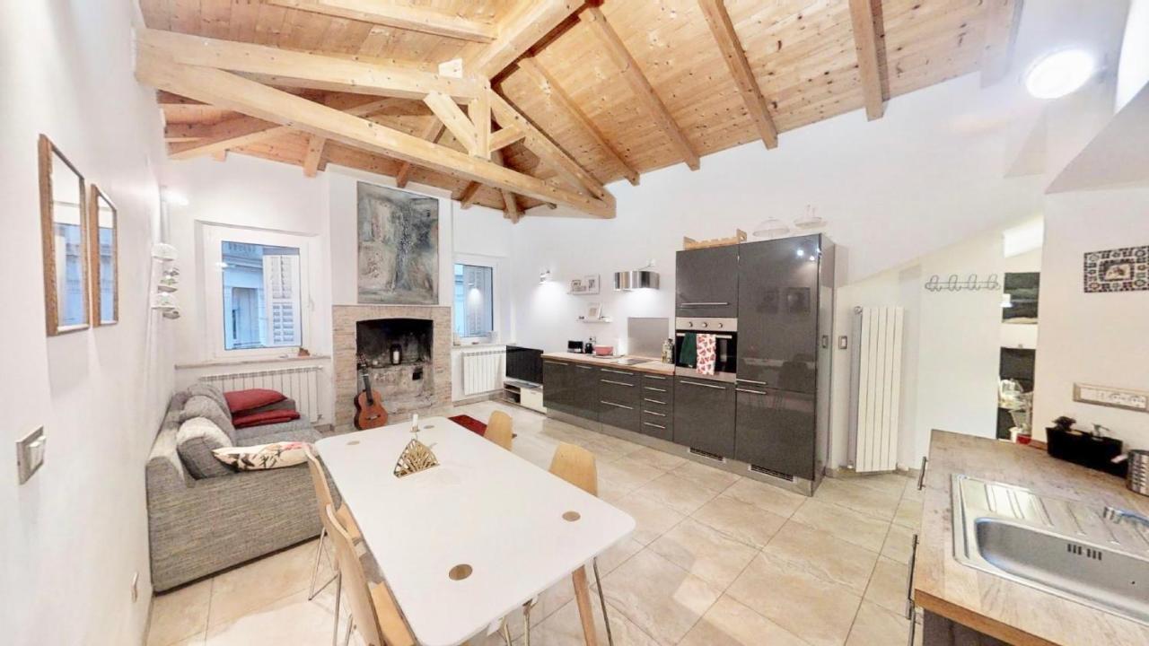 Lucy'S Home Trieste Luaran gambar